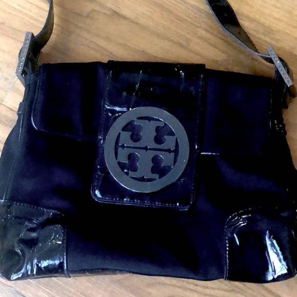 LARGE TORY BURCH PURSE | MESSENGER BAG | GORGEOUS | 13 x 9 1/2 - Picture 1 of 10